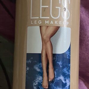 Leg Makeup - Tan